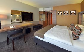 Best Western Plus Delta Park Hotel